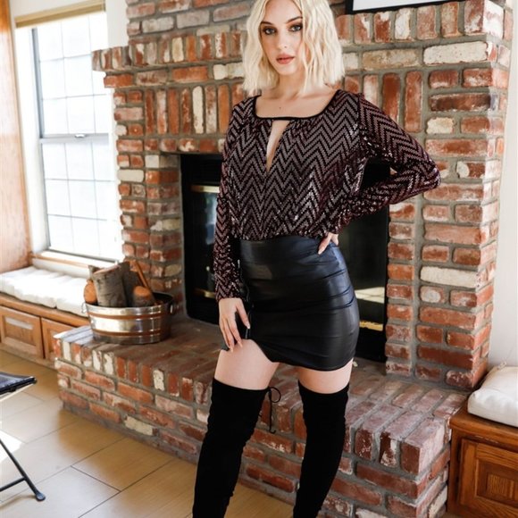 Sparkle Bodysuit - Picture 2 of 4